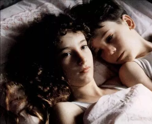 Тото-герой 1991 скачать торрентом Тото-герой 1991 скачать торрентом