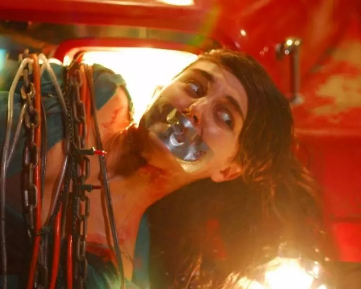 Бей и беги 2009 скачать торрентом Бей и беги 2009 скачать торрентом