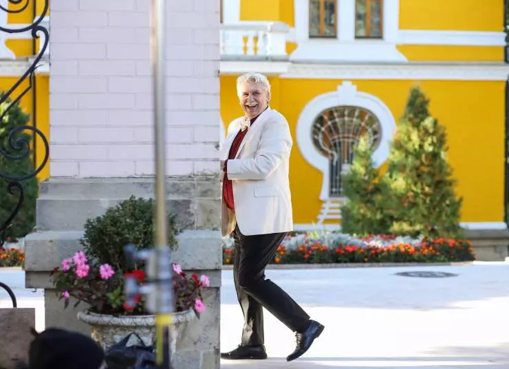 Старые шишки 2021 скачать через торрент бесплатно Старые шишки 2021 скачать через торрент бесплатно