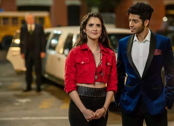 В королевском стиле 2022 скачать с торрента В королевском стиле 2022 скачать с торрента