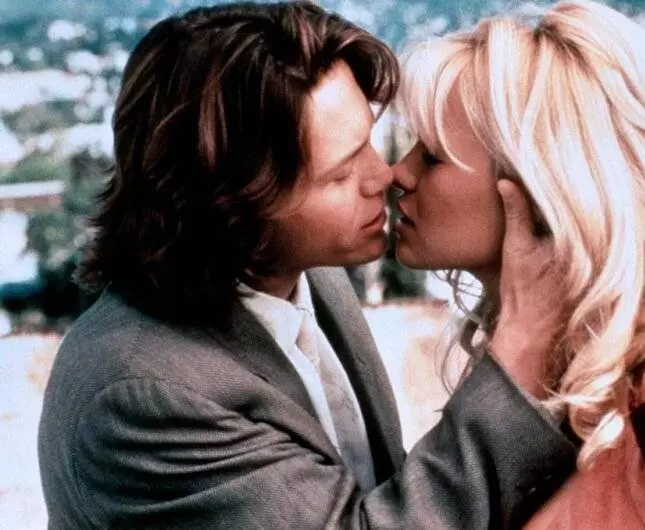 Обнаженные души 1996 скачать торрентом Обнаженные души 1996 скачать торрентом