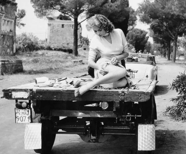 Счастье быть женщиной 1956 скачать торрентом Счастье быть женщиной 1956 скачать торрентом