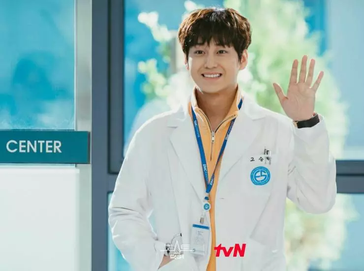 Призрачный доктор 2022 скачать через торрент бесплатно Призрачный доктор 2022 скачать через торрент бесплатно