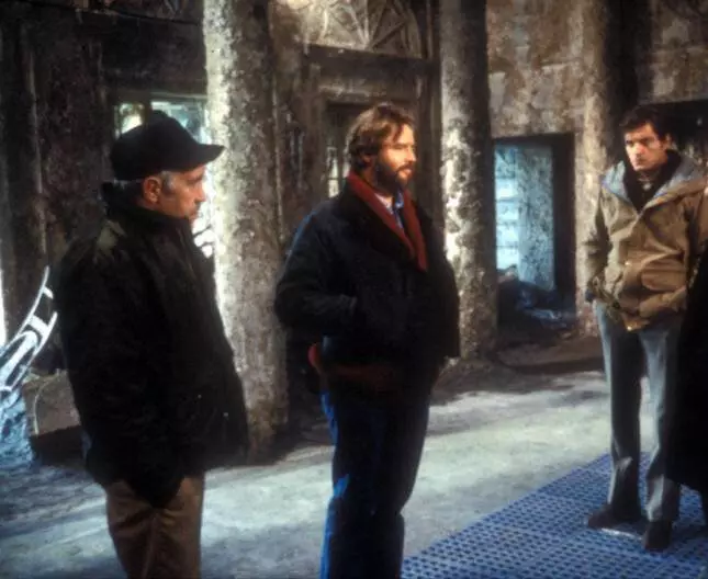 Поднять Титаник 1980 скачать с торрента Поднять Титаник 1980 скачать с торрента