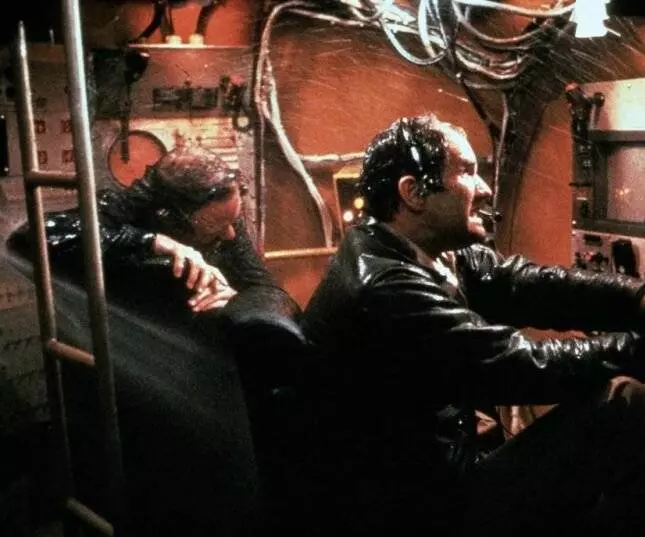 Поднять Титаник 1980 скачать торрентом Поднять Титаник 1980 скачать торрентом