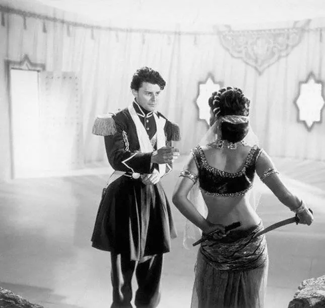 Ночные красавицы 1952 скачать торрентом Ночные красавицы 1952 скачать торрентом