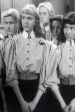 Спальня старшеклассниц 1953 скачать через торрент бесплатно Спальня старшеклассниц 1953 скачать через торрент бесплатно