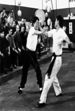 Пять пальцев смерти 1972 скачать торрентом Пять пальцев смерти 1972 скачать торрентом