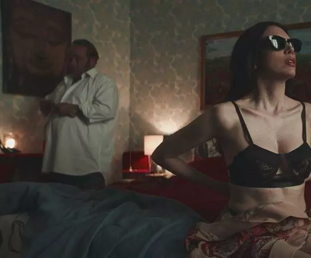 Тёмные очки 2022 скачать с торрента Тёмные очки 2022 скачать с торрента