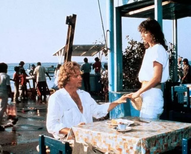 Отель «Колониаль» 1987 скачать через торрент бесплатно Отель «Колониаль» 1987 скачать через торрент бесплатно