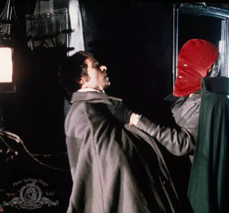 Продолговатый ящик 1969 скачать с торрента Продолговатый ящик 1969 скачать с торрента