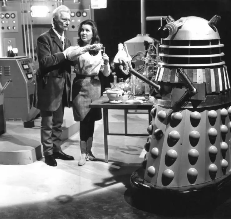 Вторжение Далеков на Землю 1966 скачать с торрента Вторжение Далеков на Землю 1966 скачать с торрента