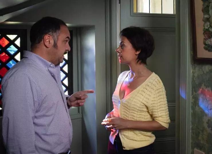 За бокалом шампанского 2022 скачать с торрента За бокалом шампанского 2022 скачать с торрента