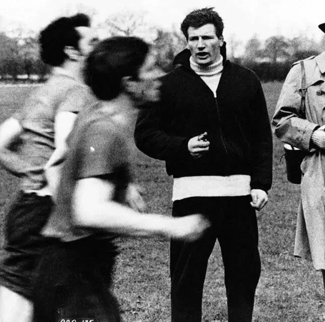 Одиночество бегуна на длинную дистанцию 1962 скачать с торрента Одиночество бегуна на длинную дистанцию 1962 скачать с торрента