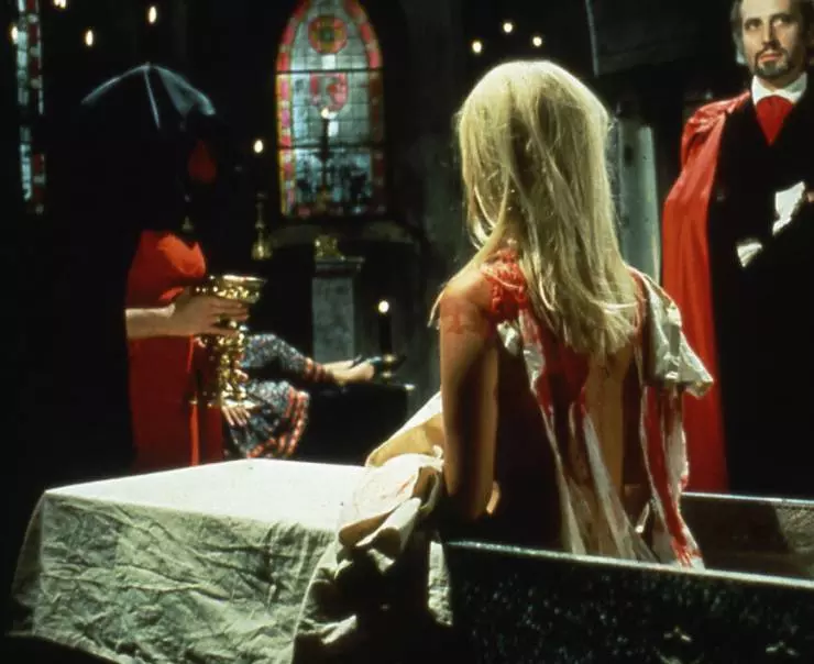 Влечение к вампиру 1971 скачать через торрент бесплатно Влечение к вампиру 1971 скачать через торрент бесплатно