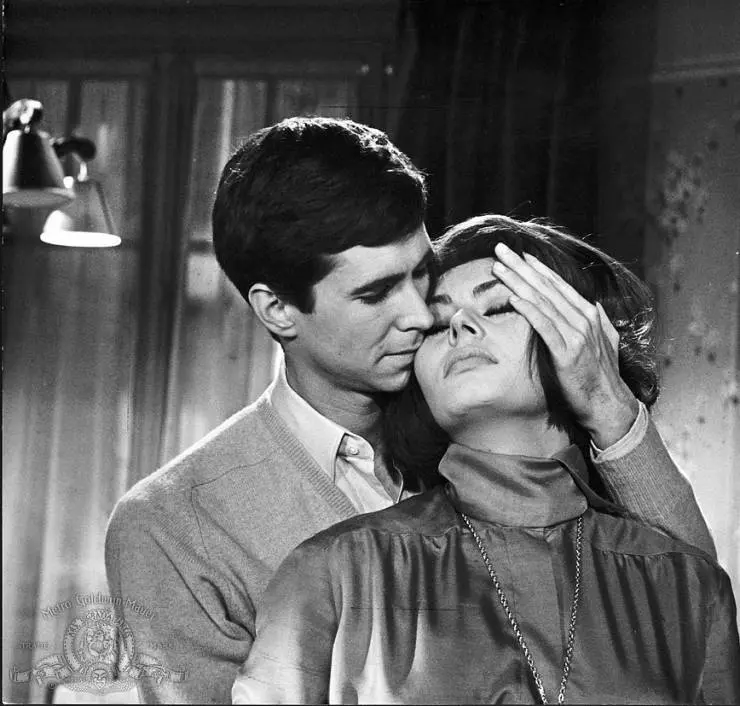 Пять миль до полуночи 1962 скачать с торрента Пять миль до полуночи 1962 скачать с торрента