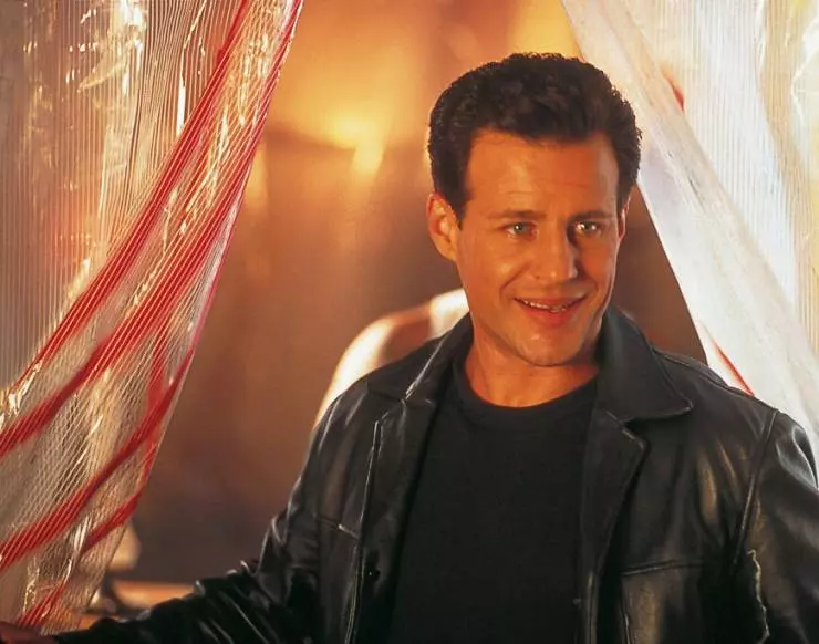 Белая лихорадка 2003 скачать с торрента Белая лихорадка 2003 скачать с торрента