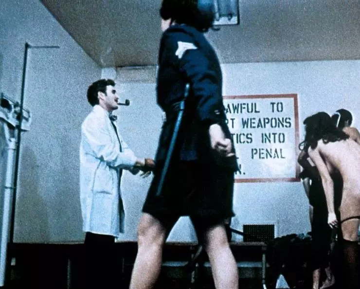 Страсть за решеткой 1974 скачать с торрента Страсть за решеткой 1974 скачать с торрента