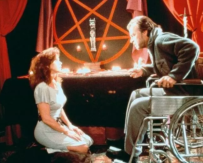 Любовь и магия 2: Колдунья 1995 скачать с торрента Любовь и магия 2: Колдунья 1995 скачать с торрента