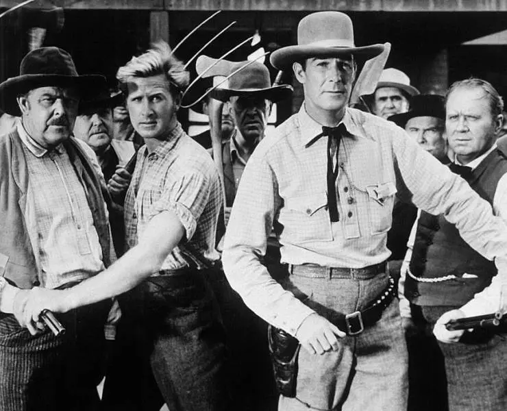 Город Эйбилен 1945 скачать через торрент бесплатно Город Эйбилен 1945 скачать через торрент бесплатно