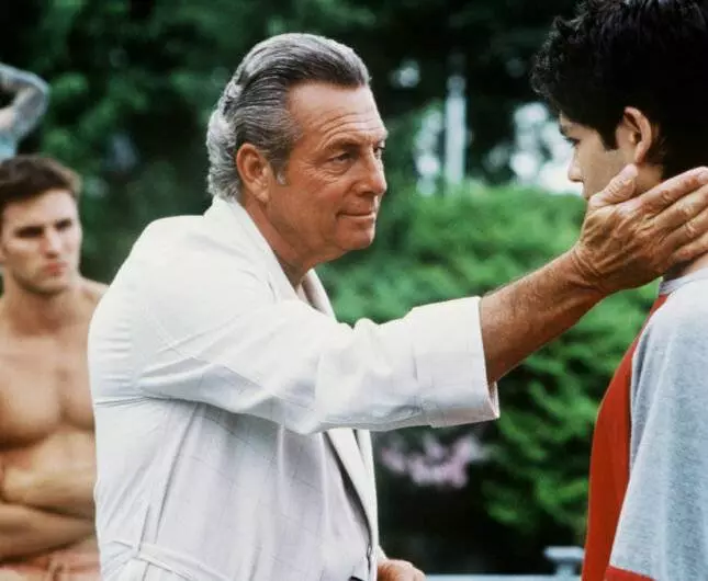 Гарвардская тусовка 2001 скачать через торрент бесплатно Гарвардская тусовка 2001 скачать через торрент бесплатно