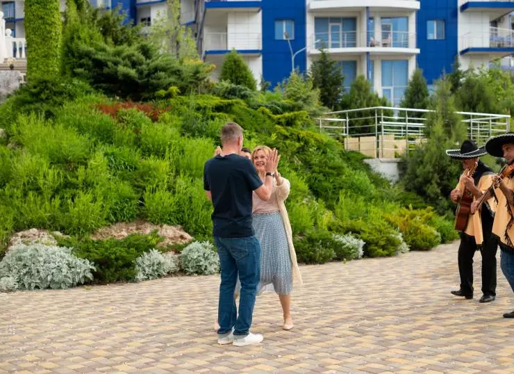 Платье цвета моря 2024 скачать через торрент бесплатно Платье цвета моря 2024 скачать через торрент бесплатно