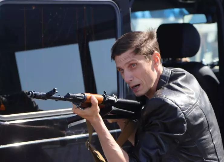 Под защитой 2022 скачать через торрент бесплатно Под защитой 2022 скачать через торрент бесплатно