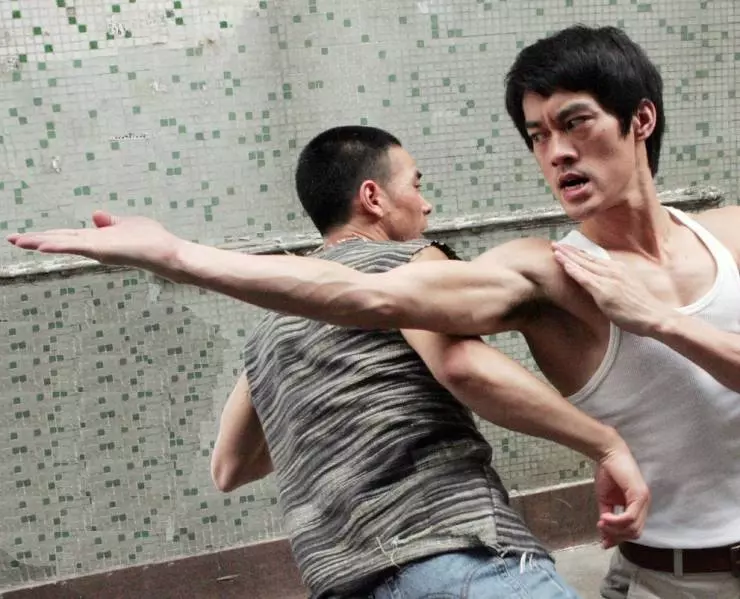 Легенда о Брюсе Ли 2008 скачать торрентом Легенда о Брюсе Ли 2008 скачать торрентом