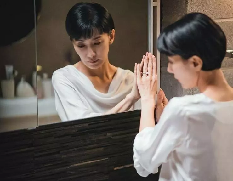 Бумажная луна 2023 скачать с торрента Бумажная луна 2023 скачать с торрента