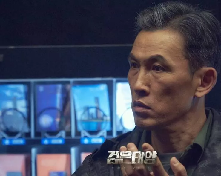 Чёрное солнце 2021 скачать с торрента Чёрное солнце 2021 скачать с торрента