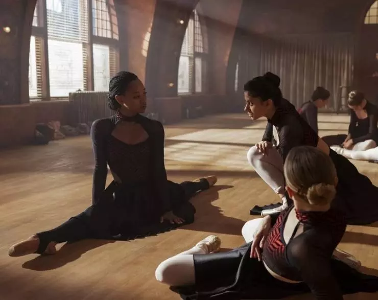 Хрупкие создания 2020 скачать с торрента Хрупкие создания 2020 скачать с торрента