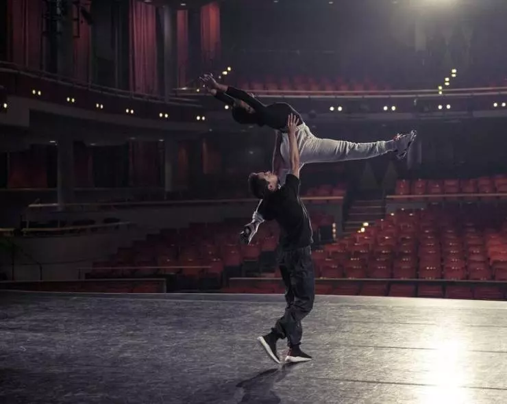 Хрупкие создания 2020 скачать через торрент бесплатно Хрупкие создания 2020 скачать через торрент бесплатно