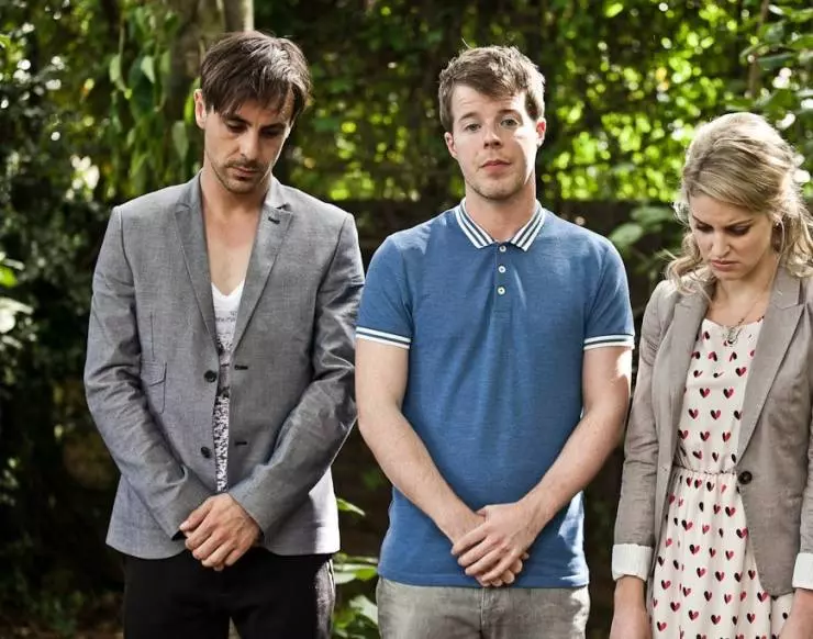 Трое 2011 скачать через торрент бесплатно Трое 2011 скачать через торрент бесплатно