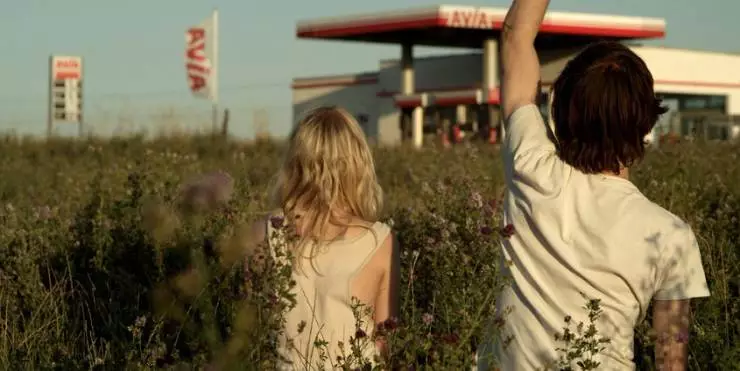 Моего брата зовут Роберт, и он идиот 2018 скачать торрентом Моего брата зовут Роберт, и он идиот 2018 скачать торрентом