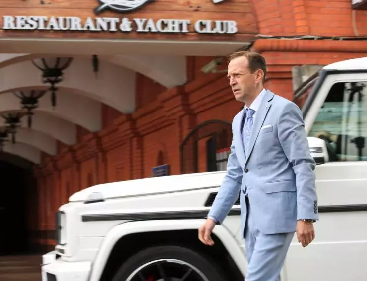 БУМЕРанг 2020 скачать торрентом БУМЕРанг 2020 скачать торрентом