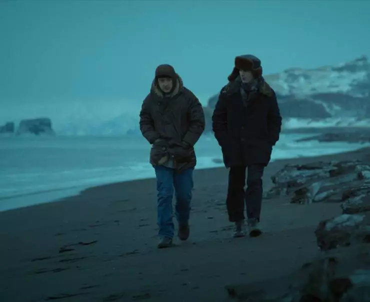 Аутсорс 2025 скачать торрентом Аутсорс 2025 скачать торрентом