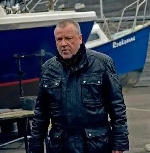 Летучий отряд Скотланд-Ярда 2012 скачать торрентом Летучий отряд Скотланд-Ярда 2012 скачать торрентом