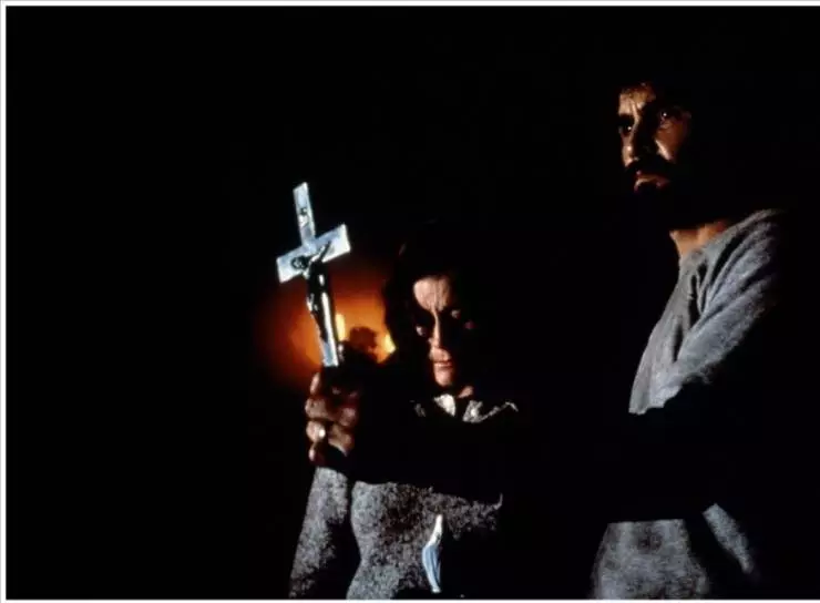 Ужас Амитивилля 1979 скачать с торрента Ужас Амитивилля 1979 скачать с торрента