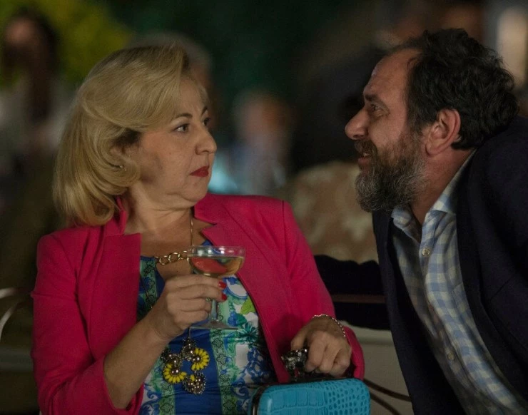 Восемь каталанских фамилий 2015 скачать с торрента Восемь каталанских фамилий 2015 скачать с торрента