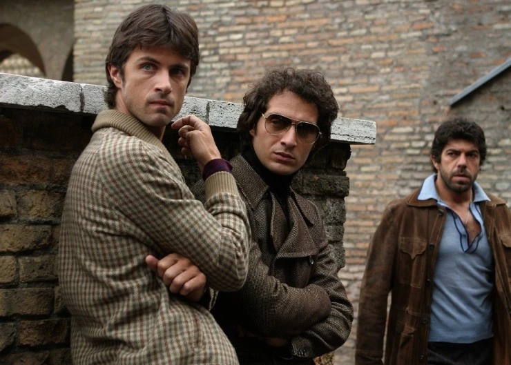 Криминальный роман 2005 скачать через торрент бесплатно Криминальный роман 2005 скачать через торрент бесплатно