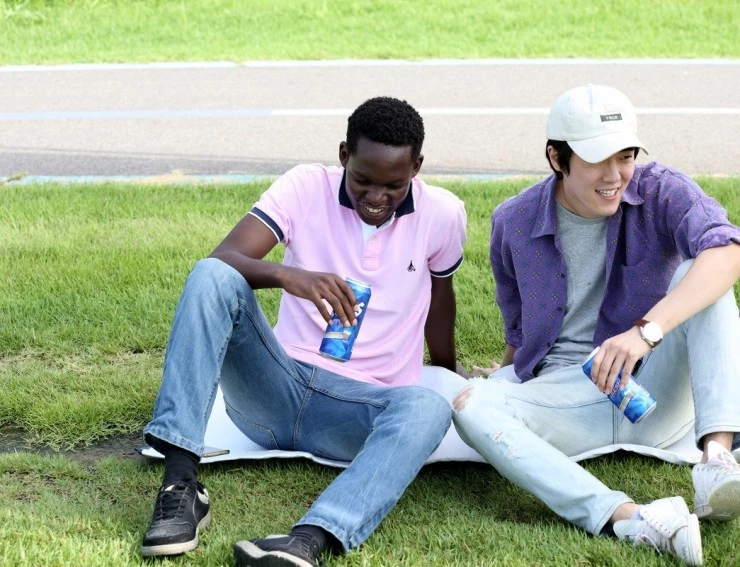 Прохиндей 2020 скачать с торрента Прохиндей 2020 скачать с торрента