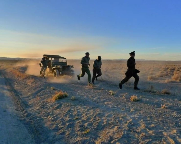 Модник Мелвин 2012 скачать торрентом Модник Мелвин 2012 скачать торрентом