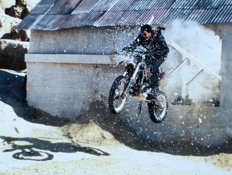 Лунный полицейский 1995 скачать с торрента Лунный полицейский 1995 скачать с торрента