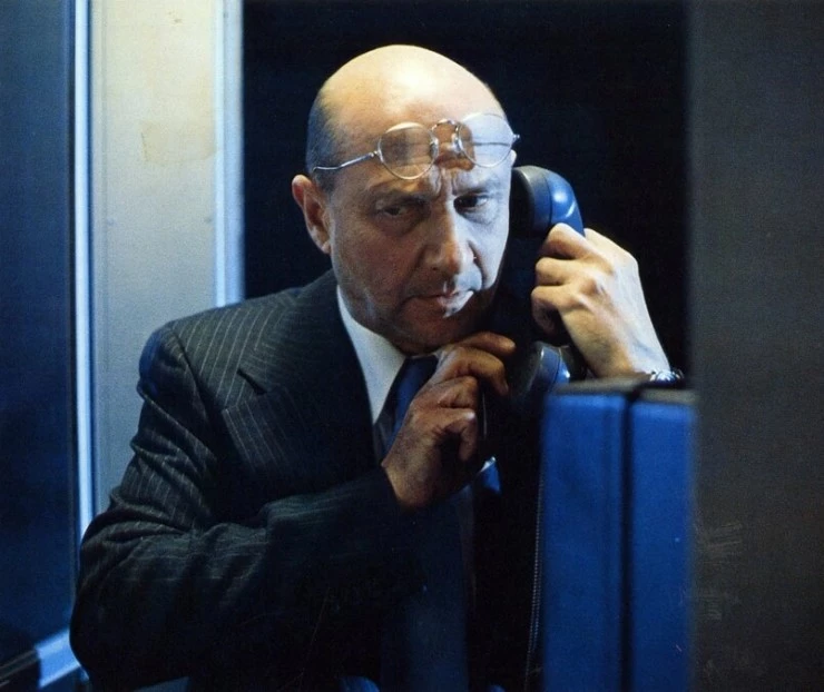 Телефон 1977 скачать с торрента Телефон 1977 скачать с торрента