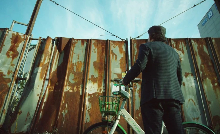 Мистер Сильвермен 2023 скачать торрентом Мистер Сильвермен 2023 скачать торрентом