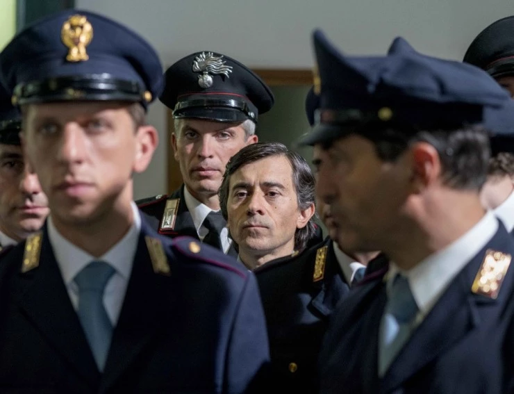 Предатель 2019 скачать через торрент бесплатно Предатель 2019 скачать через торрент бесплатно