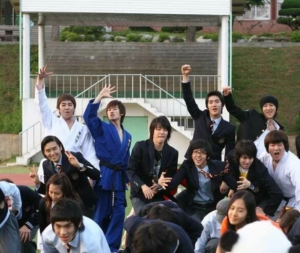 Нападение на золотых мальчиков 2007 скачать торрентом Нападение на золотых мальчиков 2007 скачать торрентом