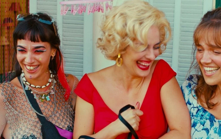 Девушки на балконе 2024 скачать с торрента Девушки на балконе 2024 скачать с торрента