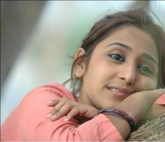 Шахрукх сказал «Ты красивая» 2010 скачать торрентом Шахрукх сказал «Ты красивая» 2010 скачать торрентом