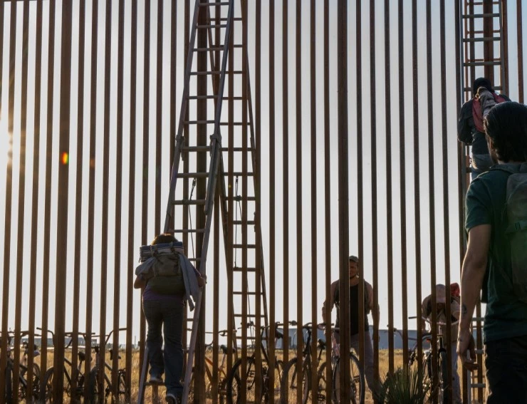 В клетке 2018 скачать с торрента В клетке 2018 скачать с торрента